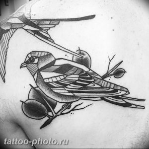 рисунка тату воробей 03.12.2018 №113 - photo tattoo sparrow - tattoo-photo.ru